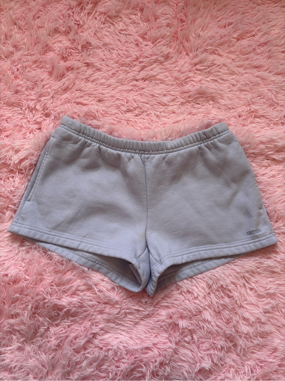 Aritzia Lilac Boyfriend Sweatshorts